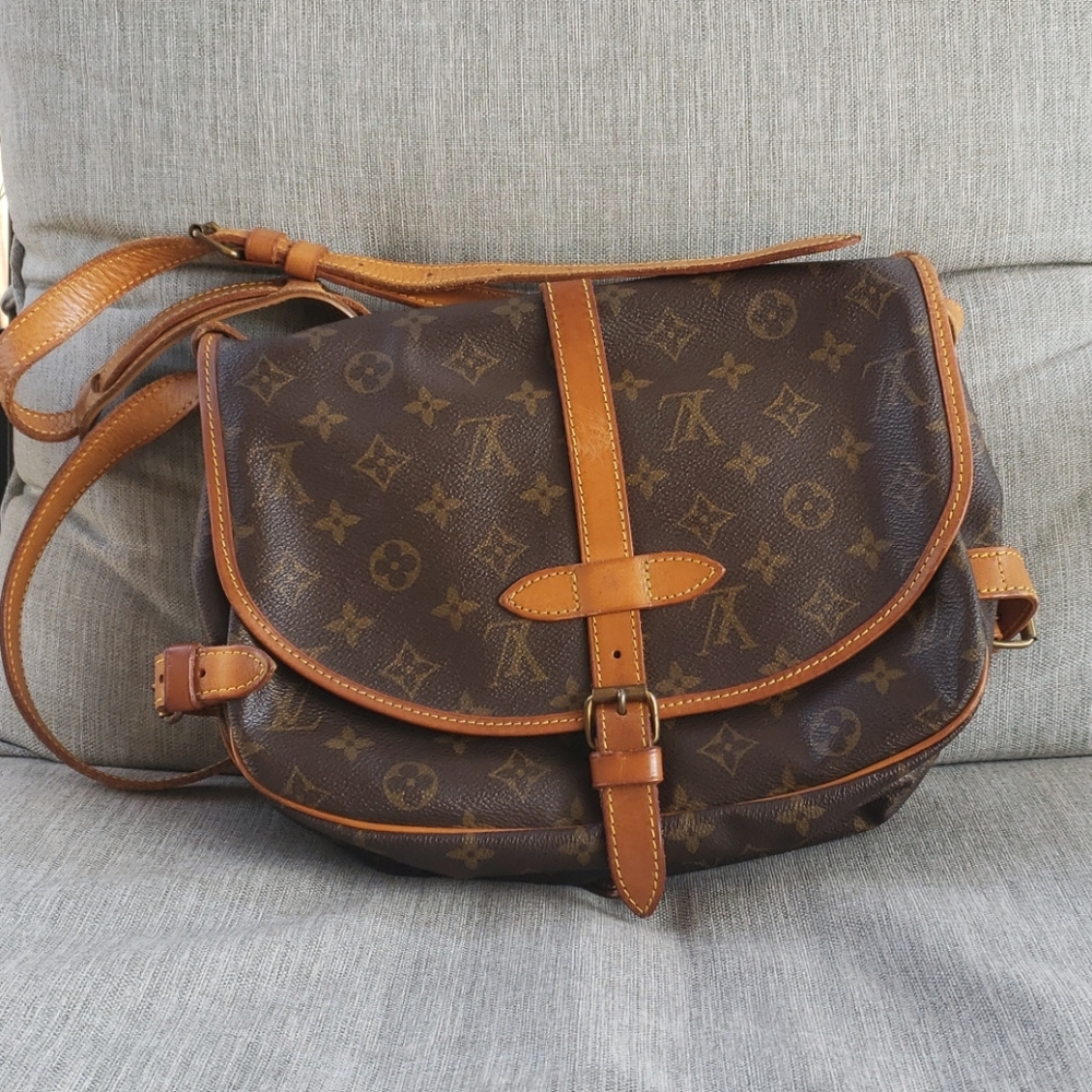 Louis Vuitton Monogram Saumur